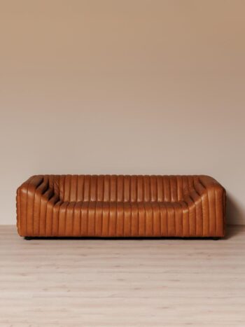 BELOHA_sofa_dizaino_studija_follow11.lt - Jovita Bingelytė
