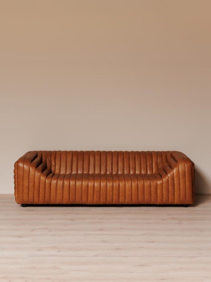 BELOHA_sofa_dizaino_studija_follow11.lt - Jovita Bingelytė
