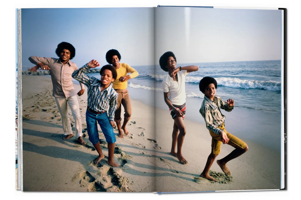 LOS_ANGELES._PORTRAIT_OF_A_CITY_knyga_dizaino_studija_follow11.lt - Jovita Bingelytė