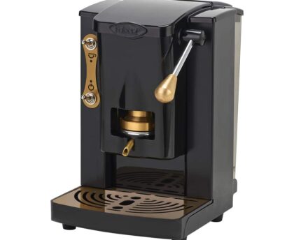 Kavos aparatas Piccola Slot Brass Edition – kapsulinis aparatas aukštos kokybės espresso paruošimui : dizaino studija follow11.lt – Jovita Bingelytė