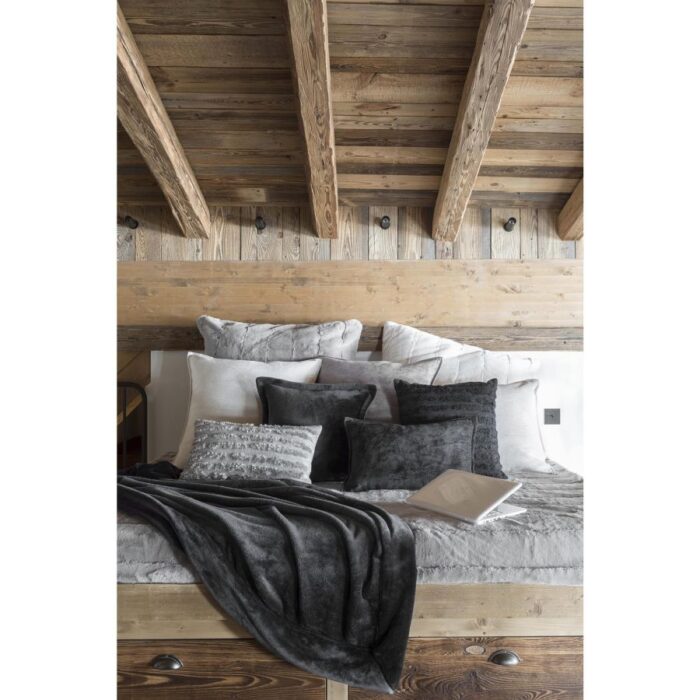 Pledas_JASMIN_dizaino_studija_follow11.lt-Jovita Bingelytė