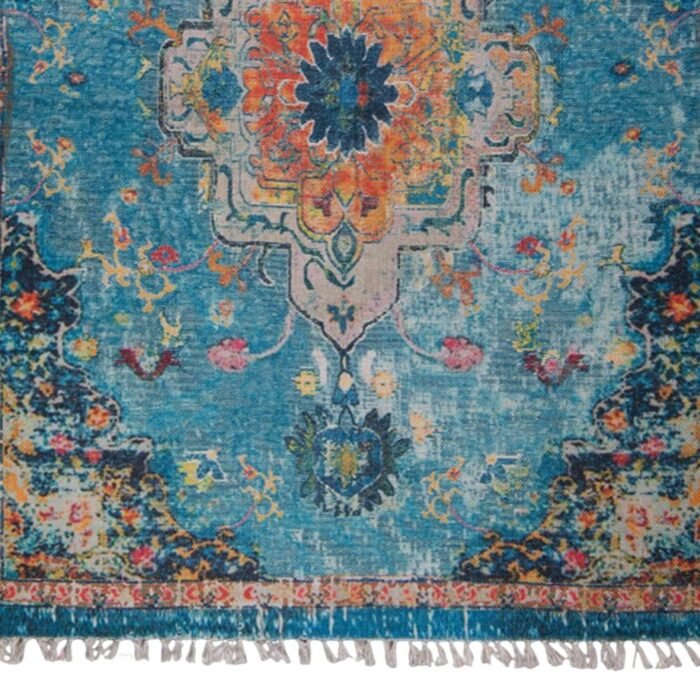 Lauko kilimas ELVIAH – mėlynas, margas, oranžinis kilimas iš perdirbto PET : dizaino studija follow11.lt – Jovita Bingelytė