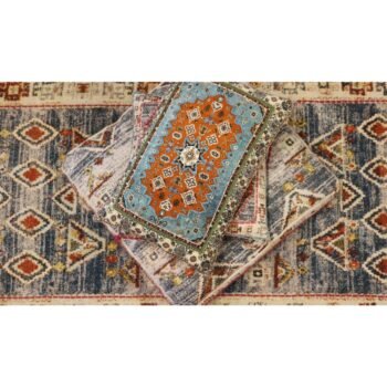 Kilimas VIENAÉ – Bohemian Vintage kilimas su sodriomis spalvomis : dizaino studija follow11.lt – Jovita Bingelytė