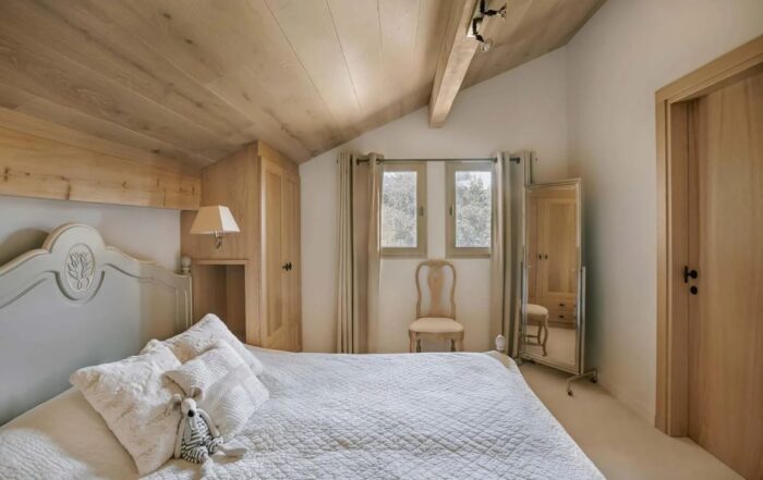 Knyga_NEW CLASSIC RESIDENCES__dizaino_studija_follow11.lt-Jovita Bingelytė