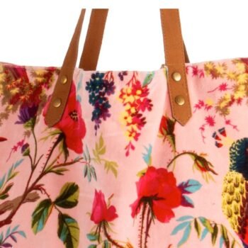 ARYA PINK – pirkinių krepšys moterims, veliūrinis, patogus, stilingas : dizaino studija follow11.lt – Jovita Bingelytė