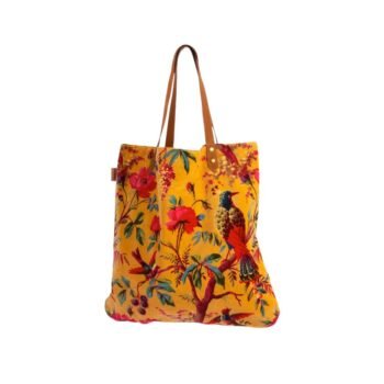 Pirkinių krepšys ARYA YELLOW – pirkinių krepšys moterims, veliūrinis, talpus, geltona spalva : dizaino studija follow11.lt – Jovita Bingelytė