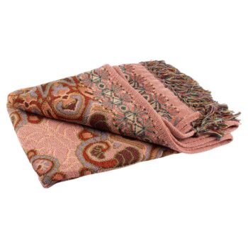 Pledas ÉLANE – marga, rožinė, minkštas pledas : dizaino studija follow11.lt – Jovita Bingelytė