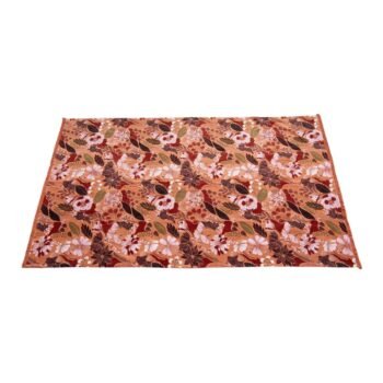 Veliūrinis pledas LUMA CARAMEL – šiltas ir jaukus, puikiai tinkantis sofai ar lovai : dizaino studija follow11.lt – Jovita Bingelytė