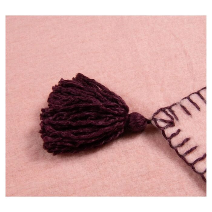 Vilnos pledas ELORA Pink – jaukus vilnos, akrilo ir nailono derinio pledas : dizaino studija follow11.lt – Jovita Bingelytė