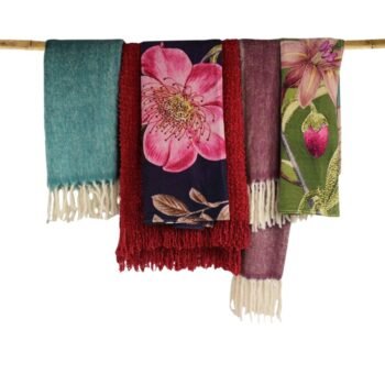 Vilnos pledas MARINAÉ – gražus spalvų perėjimas ir stilingi kutai : dizaino studija follow11.lt – Jovita Bingelytė