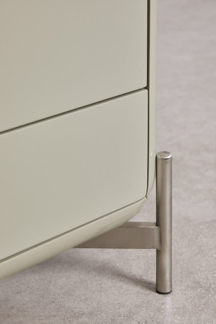 Naktinė_spintelė_ADAM_dizaino_studija_follow11.lt-Jovita Bingelytė