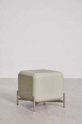 Naktinė_spintelė_ADAM_dizaino_studija_follow11.lt-Jovita Bingelytė