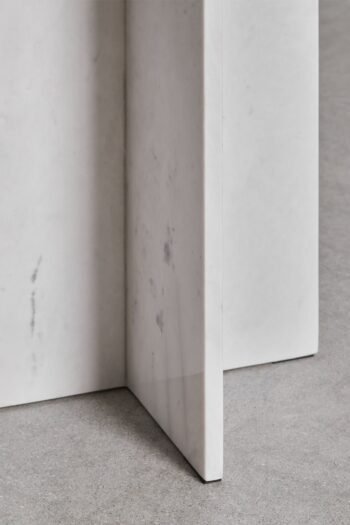 Šoninis_staliukas_TOBY_dizaino_studija_follow11.lt-Jovita Bingelytė