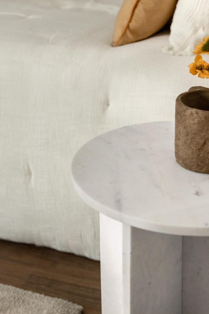 Šoninis_staliukas_TOBY_dizaino_studija_follow11.lt-Jovita Bingelytė