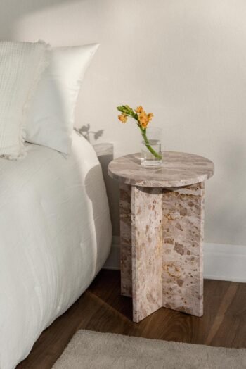 Šoninis_staliukas_TOBY_dizaino_studija_follow11.lt-Jovita Bingelytė