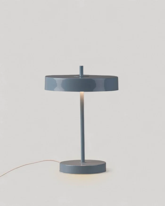 Stalinis_šviestuvas_KORE_dizaino_studija_follow11.lt-Jovita Bingelytė