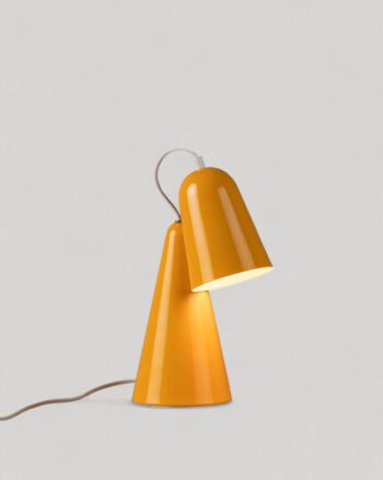 Stalinis_šviestuvas_SENKO_dizaino_studija_follow11.lt-Jovita Bingelytė