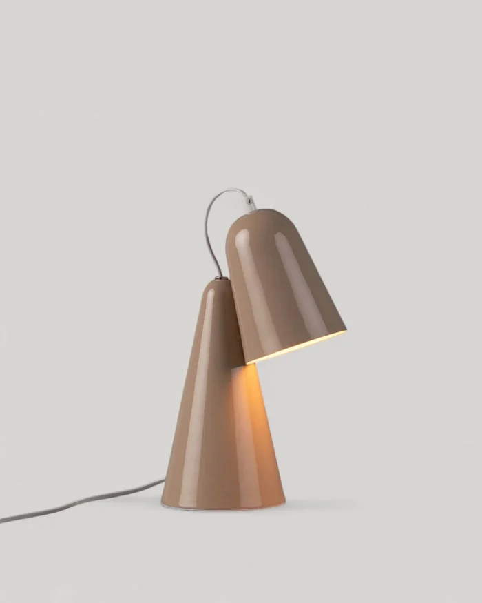 Stalinis_šviestuvas_SENKO_dizaino_studija_follow11.lt-Jovita Bingelytė