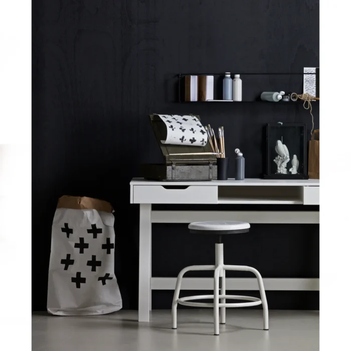 Darbo_stalas_TRENTON_dizaino_studija_follow11.lt-Jovita Bingelytė