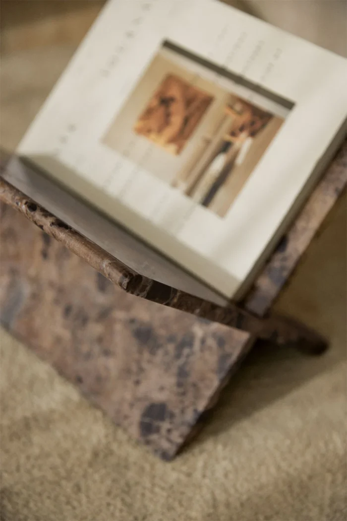 Knygu_stovas_PRESTON_dizaino_studija_follow11.lt-Jovita Bingelytė