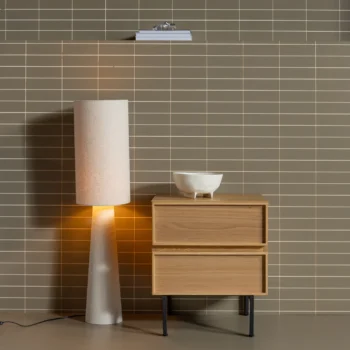 Naktinė_spintelė_HINTON_dizaino_studija_follow11.lt-Jovita Bingelytė