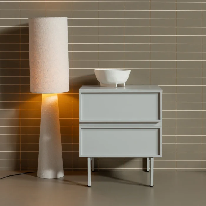 Naktinė_spintelė_HINTON_dizaino_studija_follow11.lt-Jovita Bingelytė