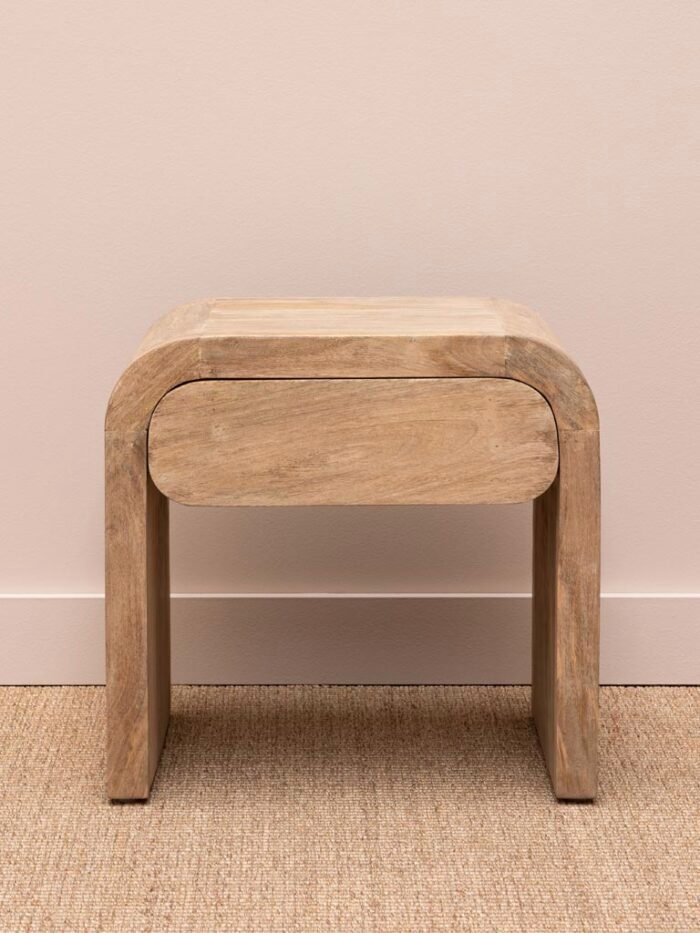 Naktine_spintelė_MARION_dizaino_studija_follow11.lt-Jovita Bingelytė