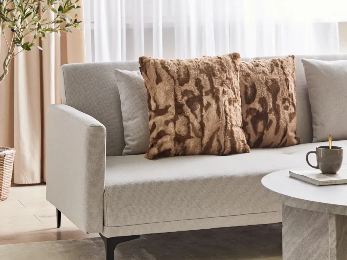 Pagalvėlė_MANTI_dizaino_studija_follow11.lt-Jovita Bingelytė