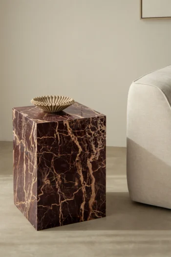 Šoninis_staliukas_HUGOTON_dizaino_studija_follow11.lt-Jovita Bingelytė