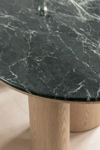 Valgomojo_stalas_LARNEL_dizaino_studija_follow11.lt-Jovita Bingelytė