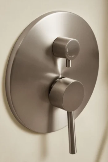 Dušo_maišytuvas_NANCO_dizaino_studija_follow11.lt-Jovita Bingelytė