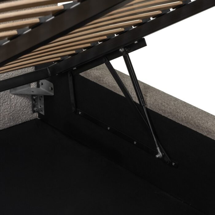 Lova_RAYNE_dizaino_studija_follow11.lt-Jovita Bingelytė