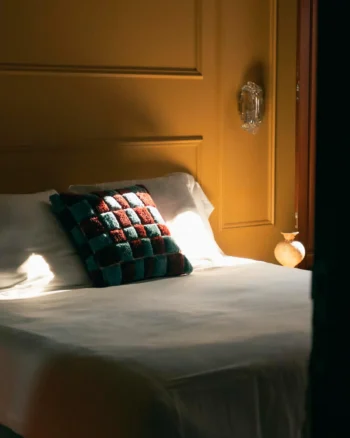 Pagalvėlė_GRUMANT_dizaino_studija_follow11.lt-Jovita Bingelytė