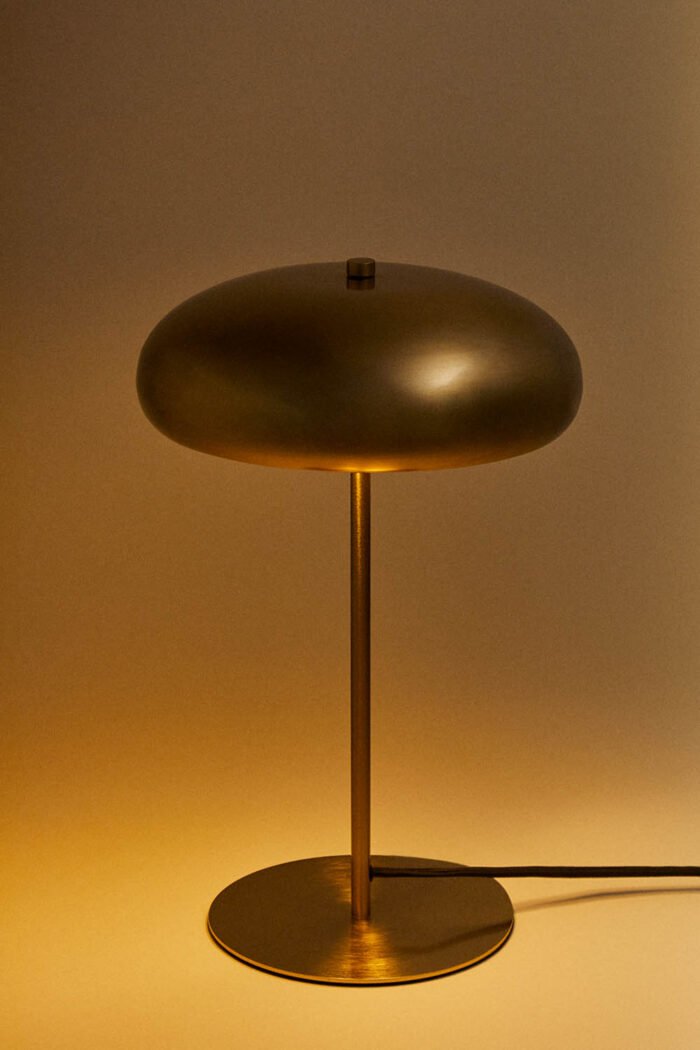 Stalinis_šviestuvas_KILGORE_dizaino_studija_follow11.lt-Jovita Bingelytė