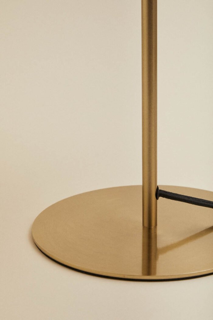 Stalinis_šviestuvas_KILGORE_dizaino_studija_follow11.lt-Jovita Bingelytė