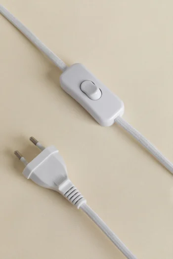 Stalinis_šviestuvas_KILGORE_dizaino_studija_follow11.lt-Jovita Bingelytė