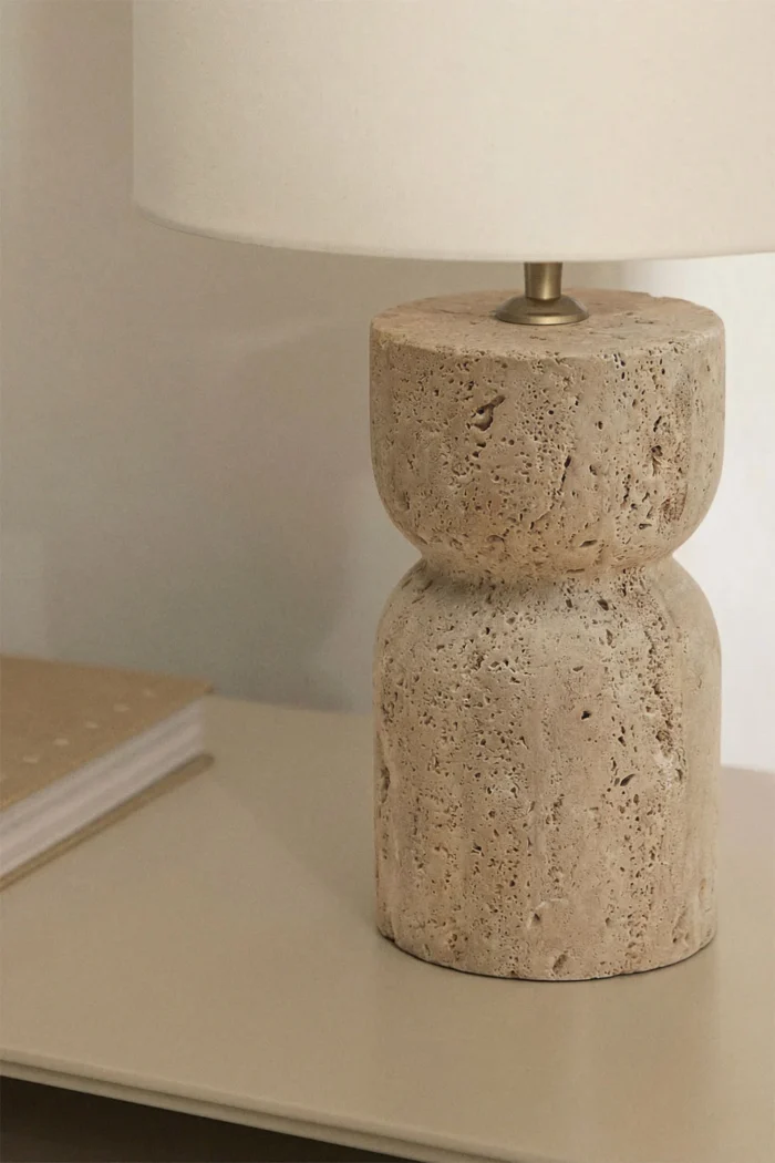 Stalinis_šviestuvas_MARRILTON_dizaino_studija_follow11.lt-Jovita Bingelytė