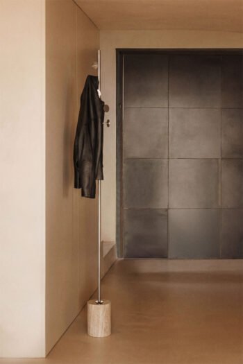 Drabužių_kabykla_HOLLAND_dizaino_studija_follow11.lt-Jovita Bingelytė