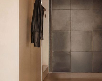 Drabužių_kabykla_HOLLAND_dizaino_studija_follow11.lt-Jovita Bingelytė