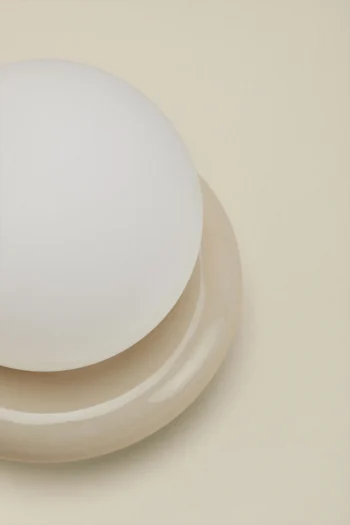 Stalinis_šviestuvas_LONIA_dizaino_studija_follow11.lt-Jovita Bingelytė