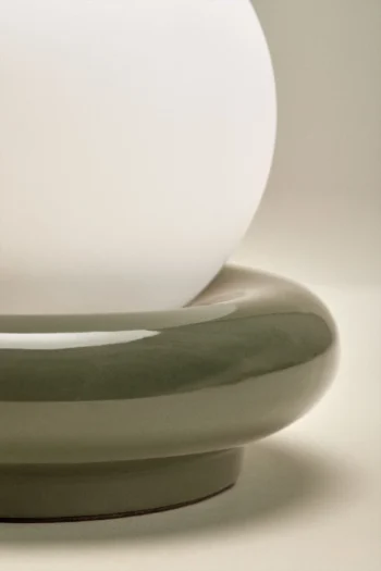 Stalinis_šviestuvas_LONIA_dizaino_studija_follow11.lt-Jovita Bingelytė