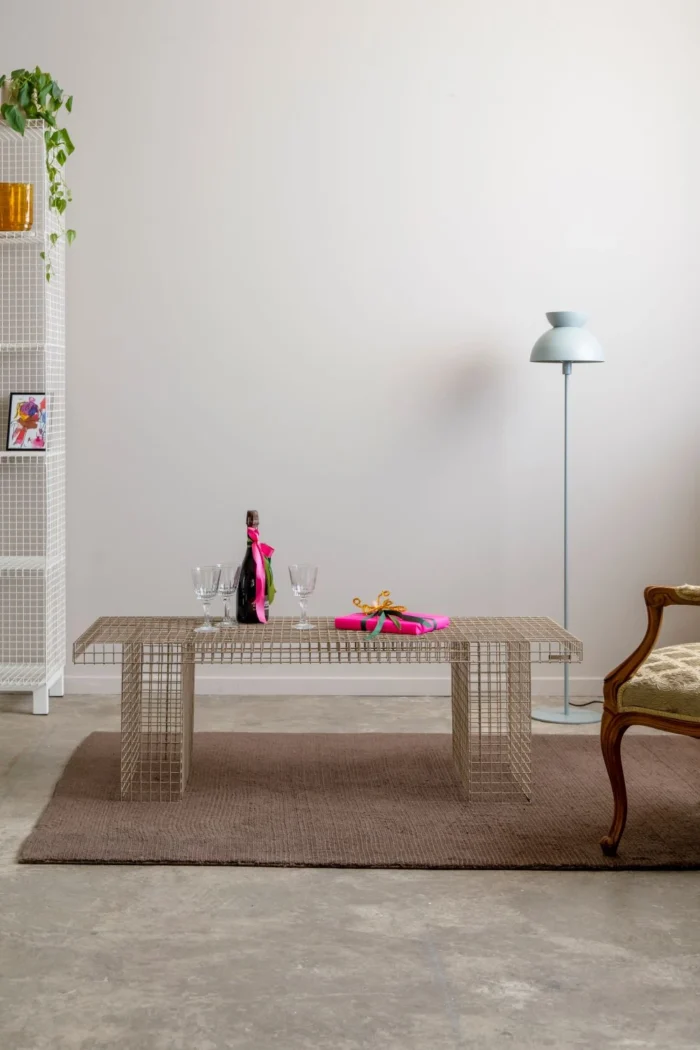 Stalas_CARUTO_dizaino_studija_follow11.lt-Jovita Bingelytė