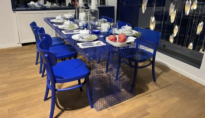 Stalas_KINSEY_dizaino_studija_follow11.lt-Jovita Bingelytė