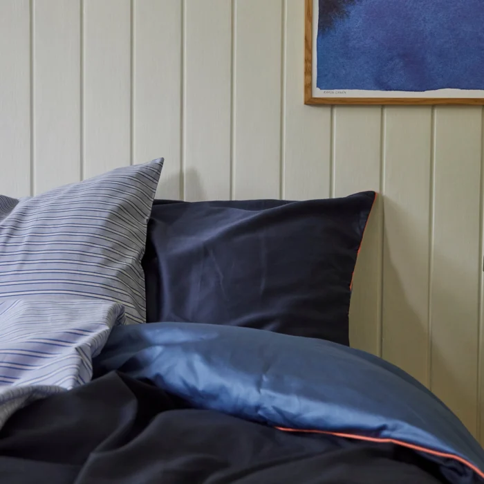 Prabangus organinės medvilnės satino patalynės komplektas DUSTY BLUE | dizaino studija follow11.lt - Jovita Bingelytė