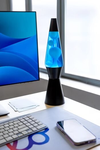 Lava lempa Bullet Cyan, Black Base