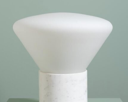 Stalinis šviestuvas CONE