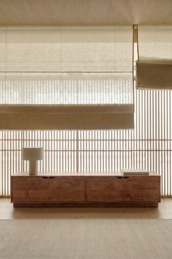 Tv spintelė TASMANI, 200 cm