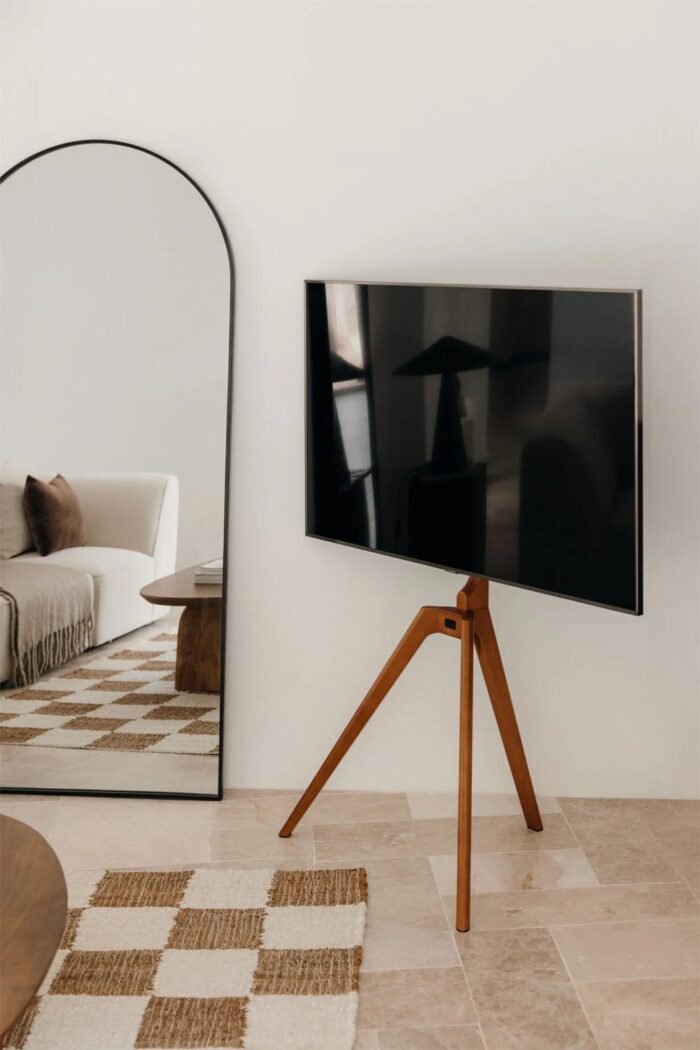 TV stovas CURTIZ