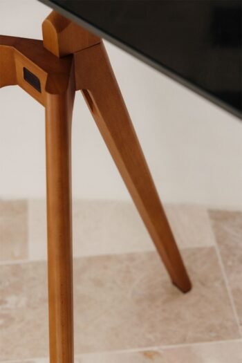 TV stovas CURTIZ