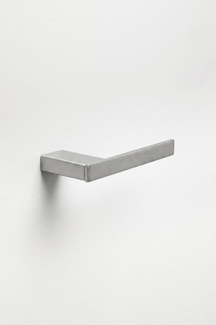 WC popieriaus laikiklis MELVA, šlifuoto plieno